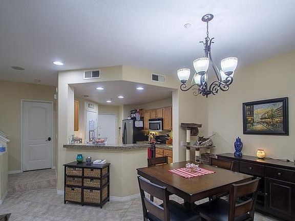 3rd image of 217 River Park Dr