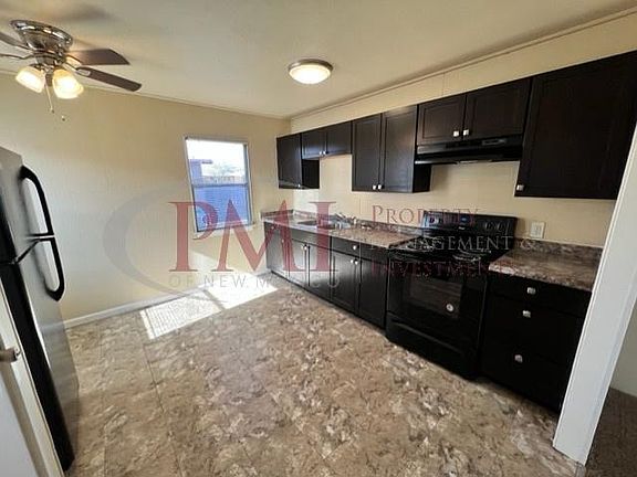 5th image of 2221 College St