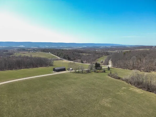 4471 Fairview Rd W, Towanda, PA 18848