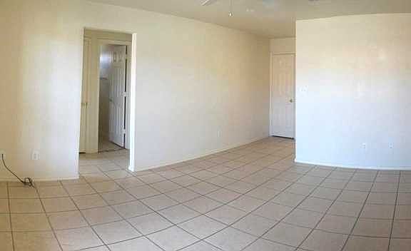 4th image of 3310 Barcelona Dr APT A