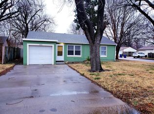 2464 S Washington Ave, Wichita, KS 67216
