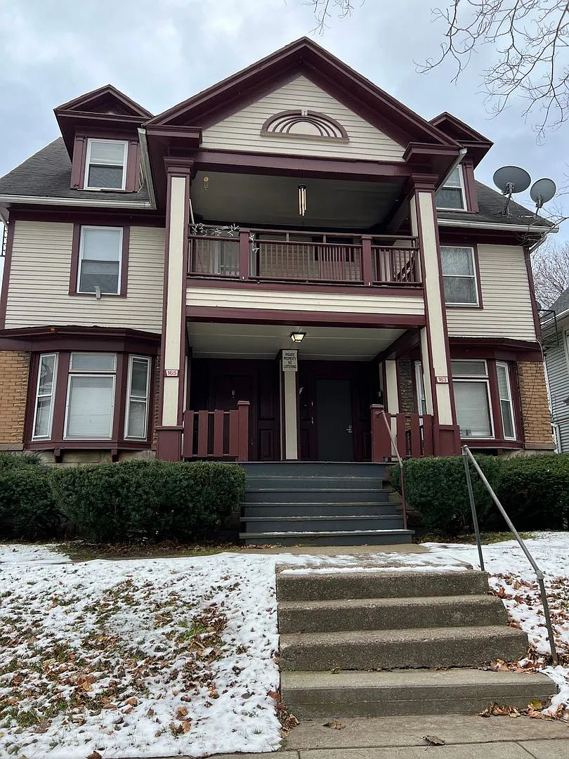 163-165 Leighton — Photo 4