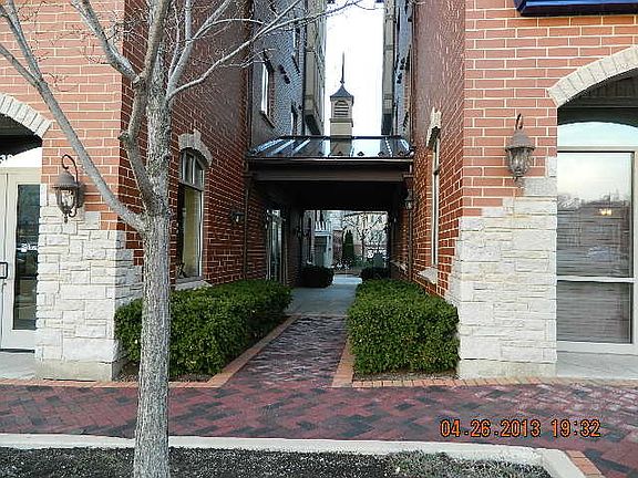 2nd image of 350 S 1st St Unit 204