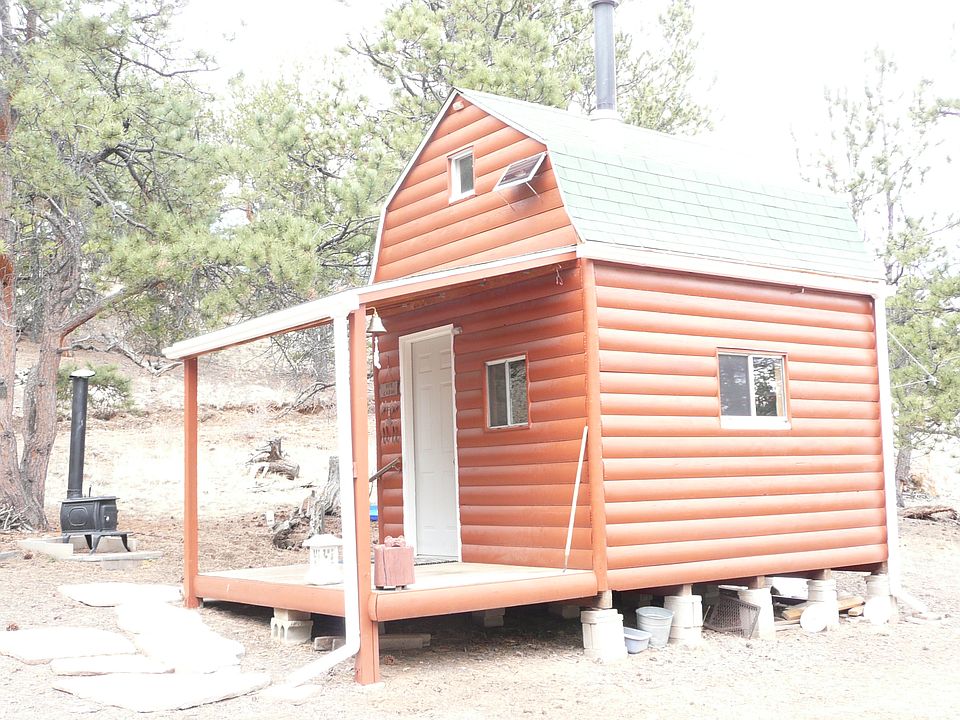 10 x 12 cabin