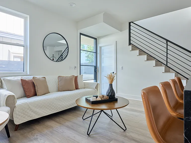 4615 S 2nd St #2 — Photo 5