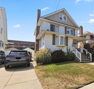 249 Beach 128 St #128, Rockaway Park, NY, 11694