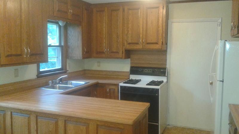 1st image of 668 Randall Dr
