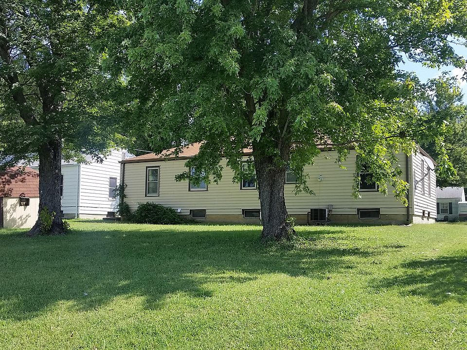 2nd image of 513 N 8th St