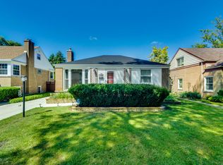 1932 Suffolk Ave, Westchester, IL