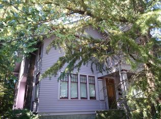 5253 15th Ave NE, Seattle, WA 98105