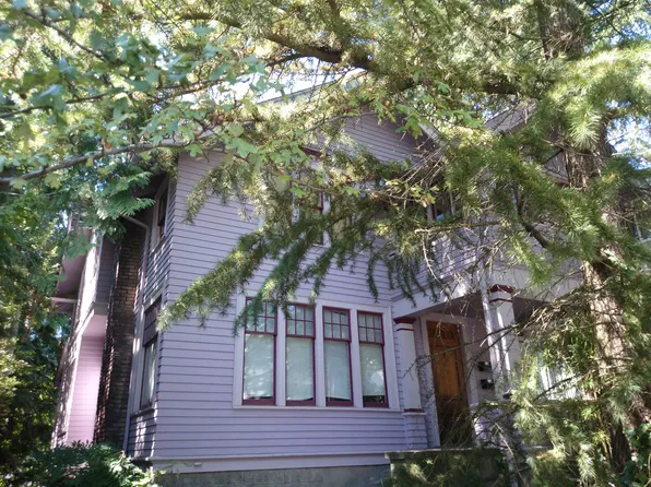 5253 15th Ave NE, Seattle, WA 98105