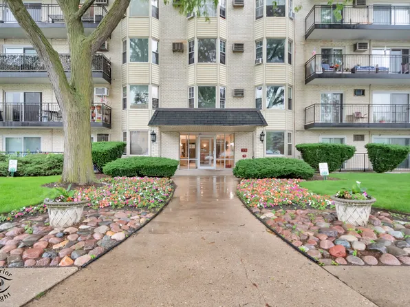 5506 Lincoln Ave #A521, Morton Grove, IL 60053