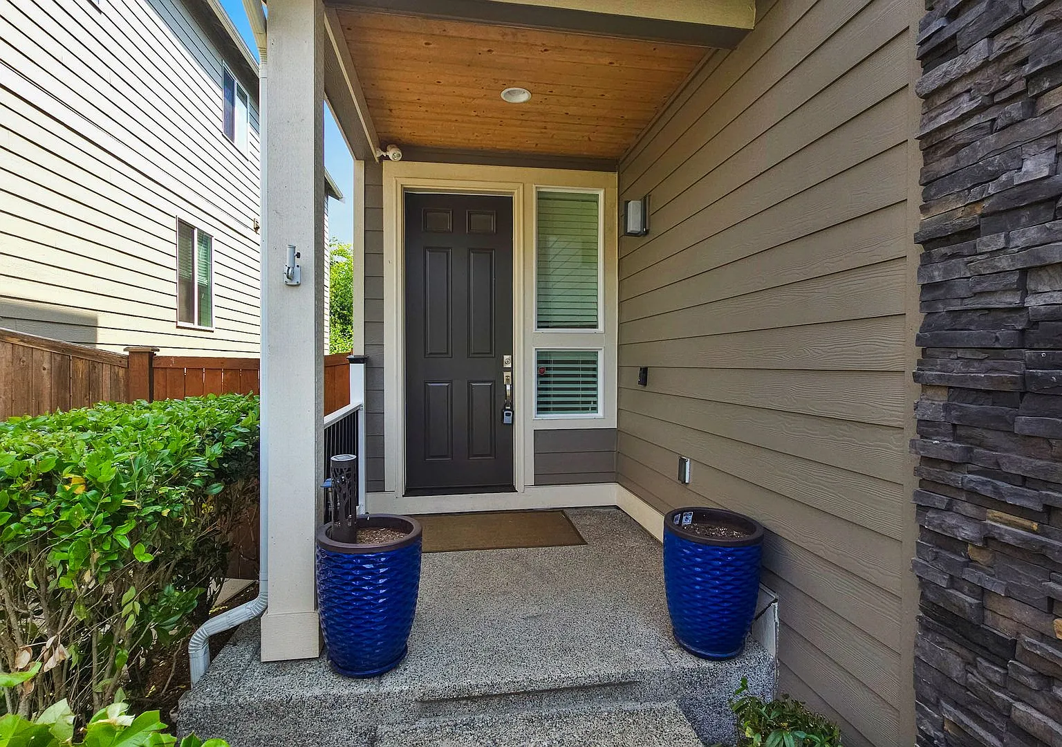Bothell Home with ADU and Strong Rental Potential — Photo 2