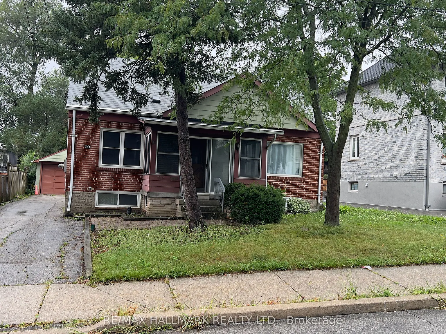 4 bed, $3,750 — Photo 1