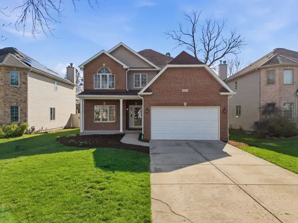 1415 S Addison Ave, Lombard, IL 60148