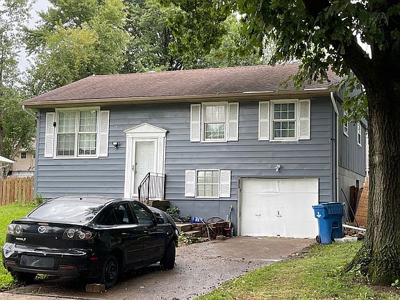 5th image of 1025 Lindenwood Ln