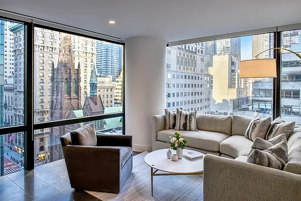 Rented by PocketBroker Inc | media 16