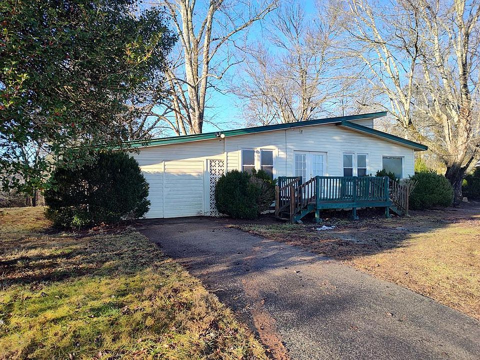 1st image of 1616 Riverbend Rd