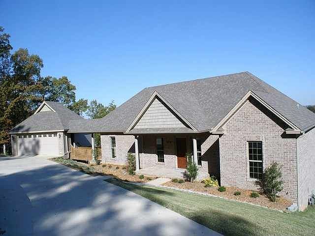 1st image of 906 Skyline Dr