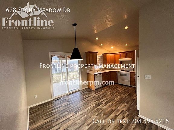 4th image of 628 Stony Meadow Dr