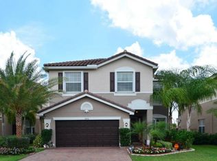 8292 Calabria Lakes Dr, Boynton Beach, FL 33473