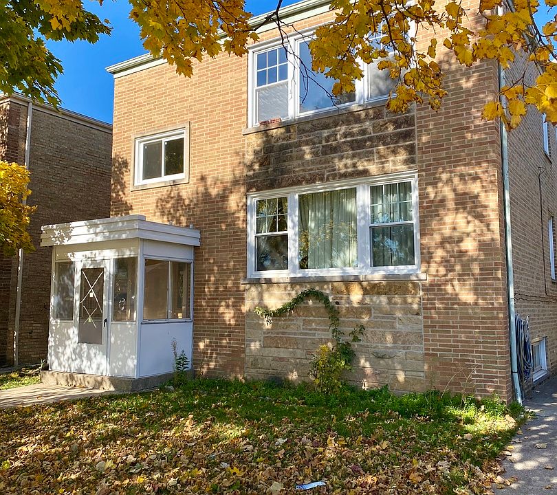 1st image of 2932 W Touhy Ave Unit 2