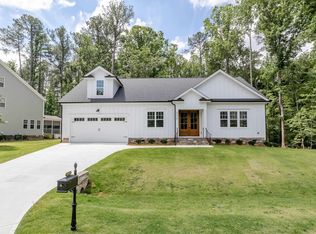 8520 Hurst Dr, Raleigh, NC 27603