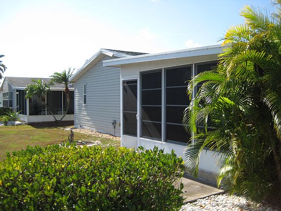 3rd image of 7928 Meadowlark Lane