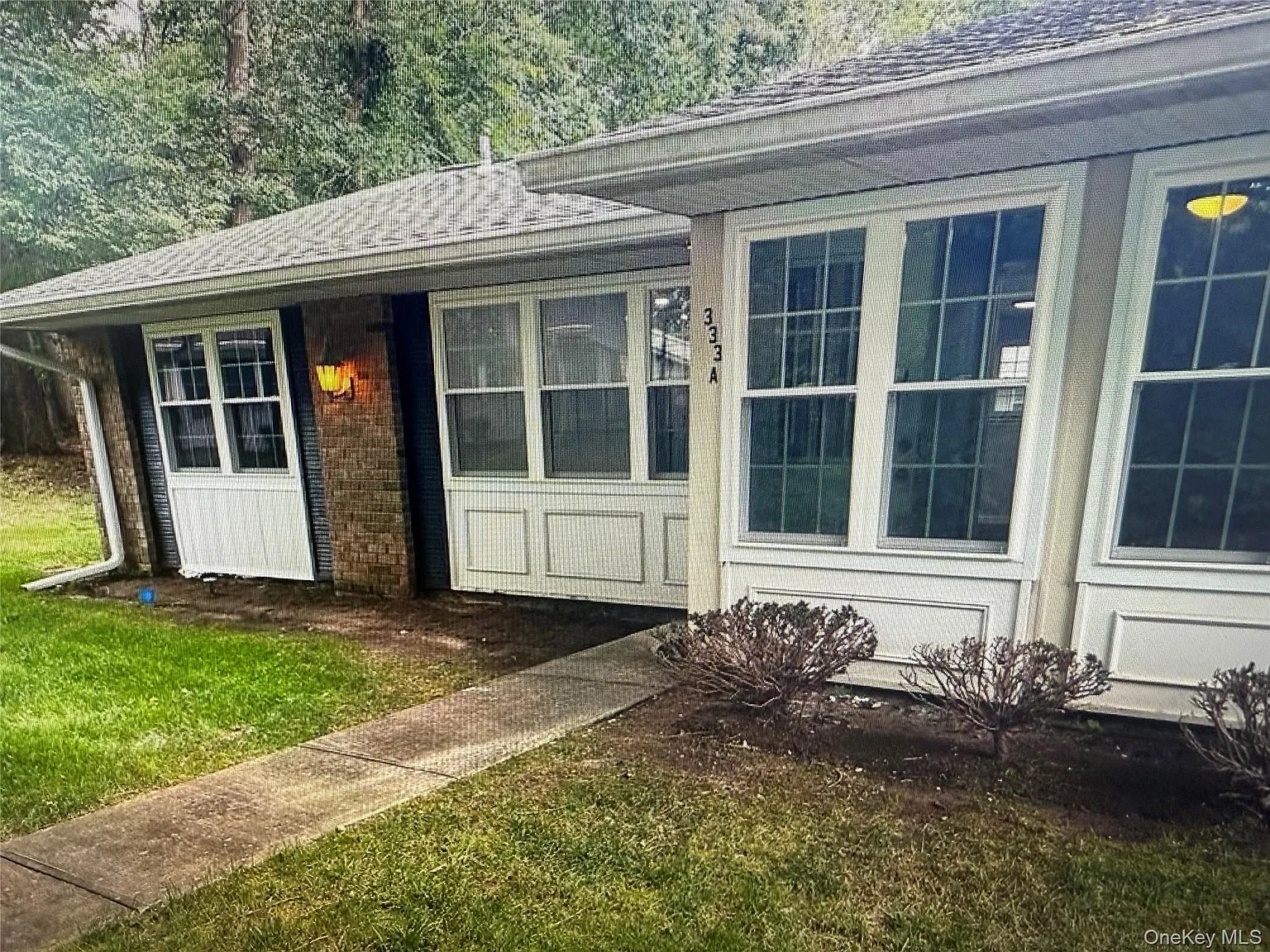 2 bed, 1.0 bath, 900 sqft, $2,800 — Photo 1