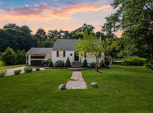 34 Jewett St, Georgetown, MA 01833