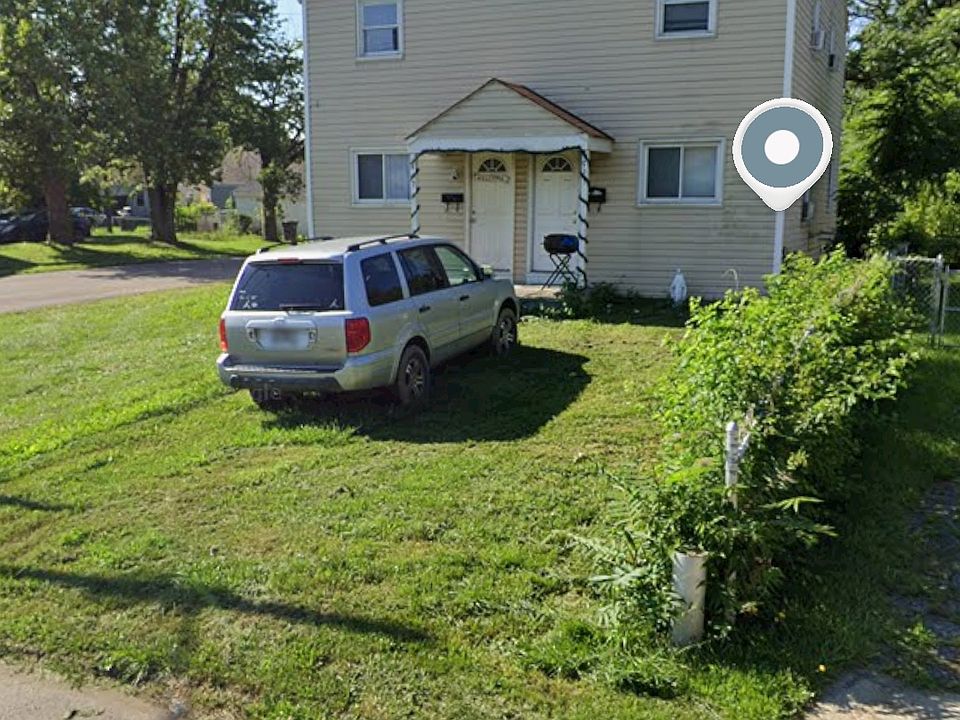 1st image of 995 E 20th Ave #995