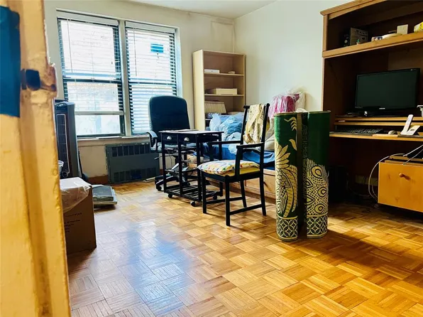 105-20 66th Avenue image 9 of 14