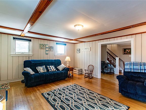 5th image of 1146 Chestnut St