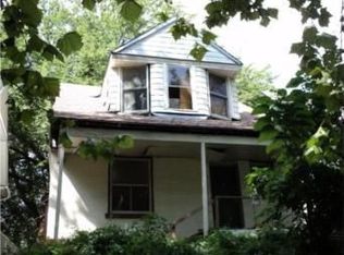 1102 Agnes Ave, Kansas City, MO 64127
