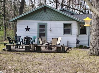 9029 Trails End Rd, Lake, MI 48632