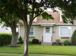 36 Beale Ave, Cheektowaga, NY 14225