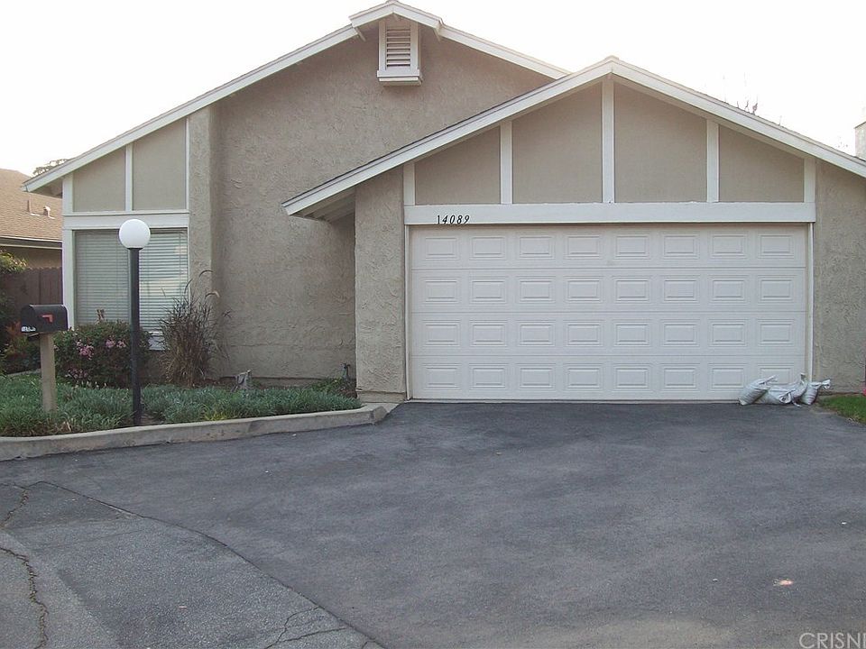 1st image of 14089 Fenton Ln