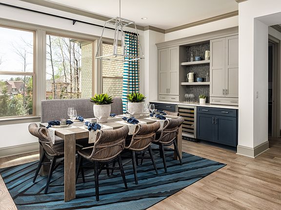 Breakfast Room