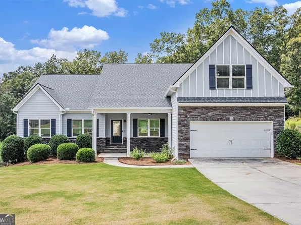 1937 Windstone Pl, Winder, GA 30680