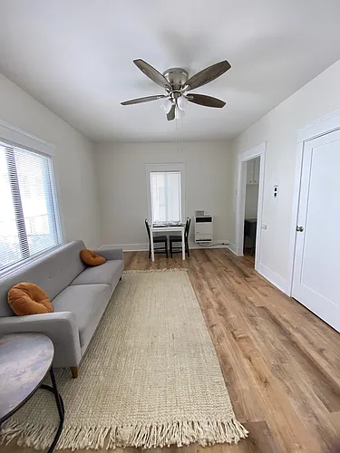 Floor plan 211