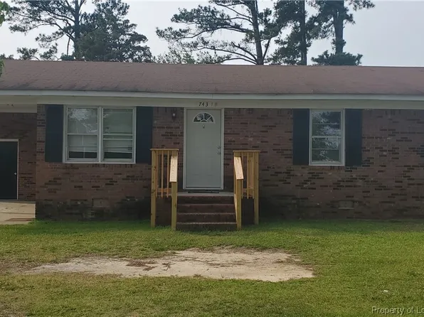 743 Carolina Dr, Dunn, NC 28334