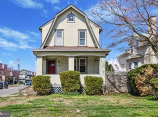232 Linwood Ave, Ardmore, PA 19003