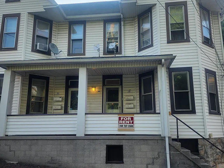 19 N Lee St #1 — Photo 6