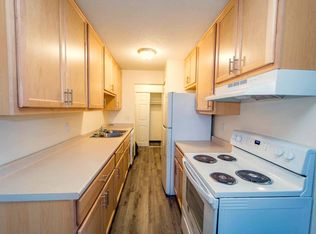 Century Oaks Apartments, Saint Paul, MN 55128
