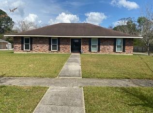 10122 W Brookside Dr, Baton Rouge, LA 70818