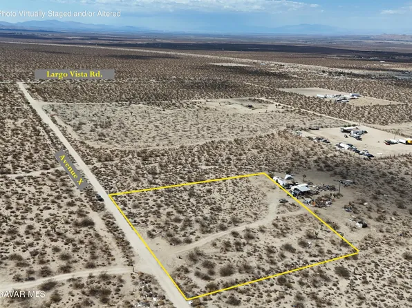 E Avenue X, Llano, CA 93544