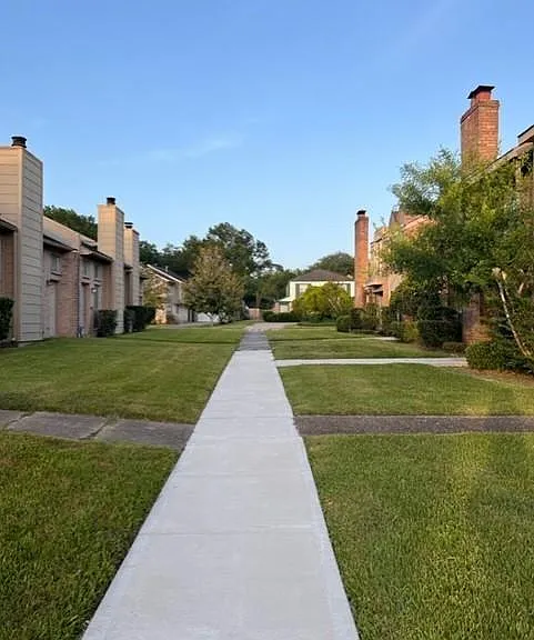 3010 Bee Cave Dr — Photo 5