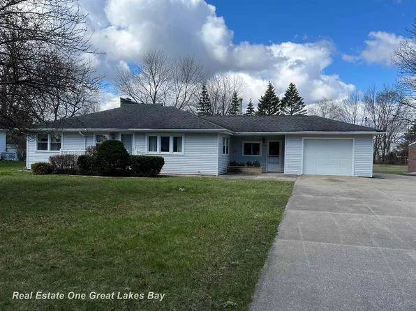 3665 Church St, Saginaw, MI 48604
