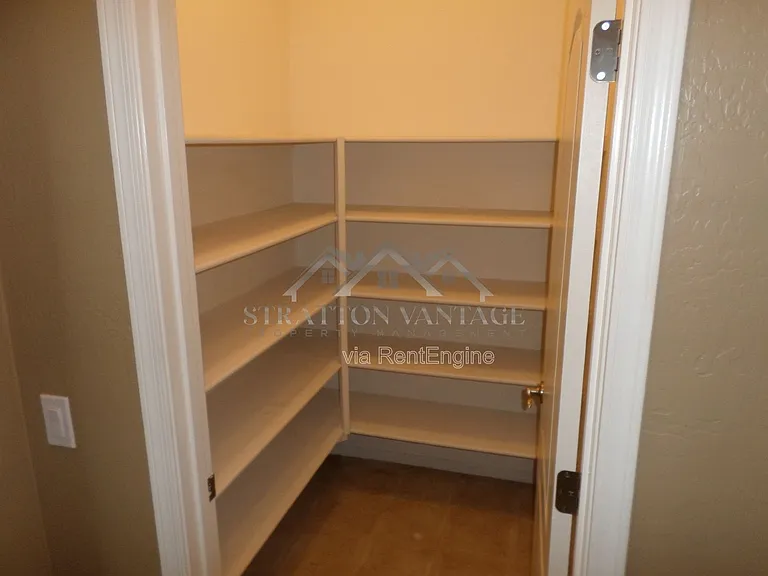 4078 E Peach Tree Dr — Photo 5