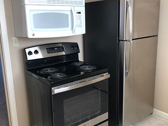 3rd image of 21013 Westway Dr #2